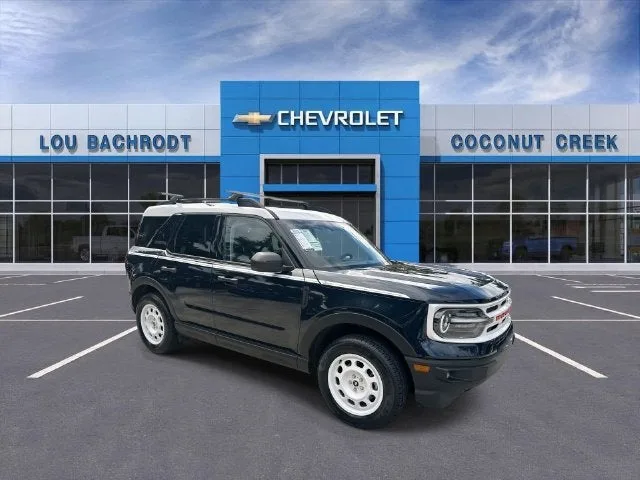 2023 Ford Bronco Sport Heritage photo 2