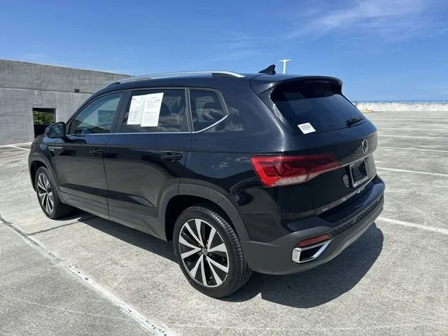 2024 Volkswagen Taos SE photo 34