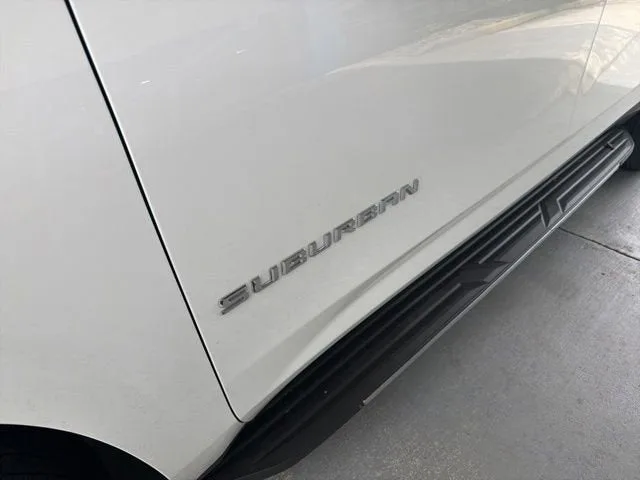 2026 Chevrolet Suburban LS photo 5