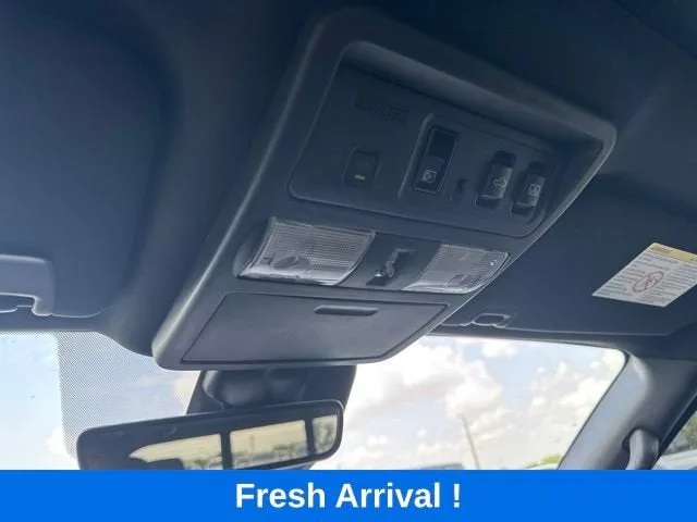 2023 Nissan Titan XD PRO-4X photo 10