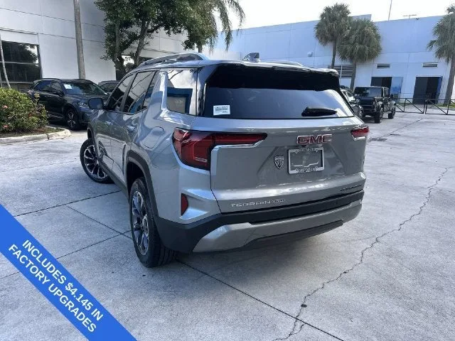 2025 GMC Terrain Elevation photo 12