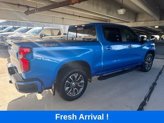2025 Chevrolet Silverado 1500 RST photo 15