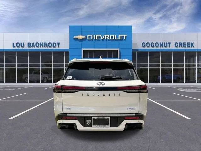 2023 INFINITI QX60 LUXE photo 7