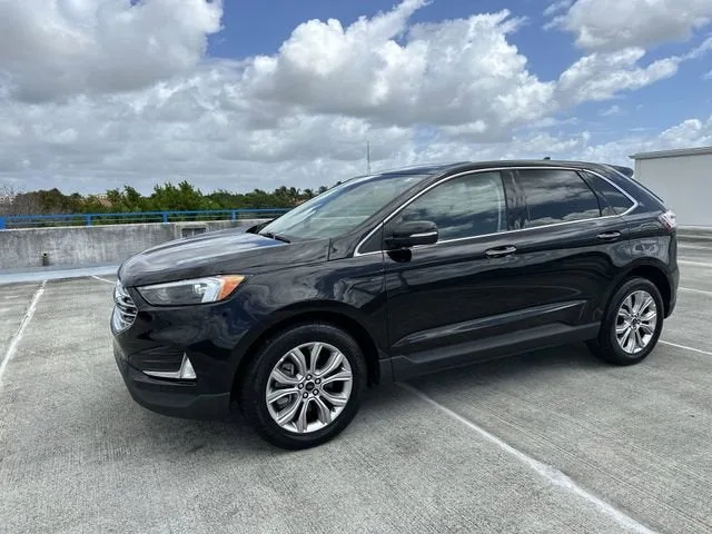 2024 Ford Edge Titanium photo 37
