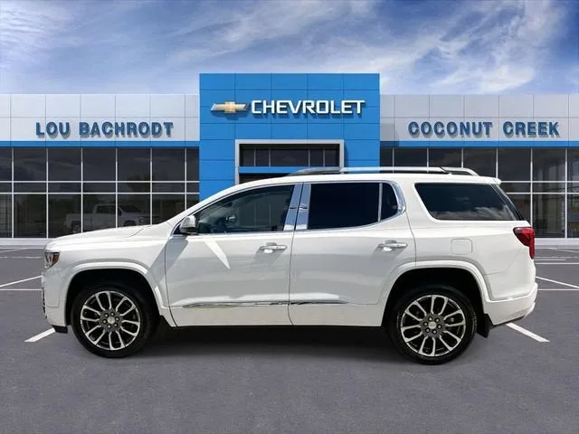 2021 GMC Acadia Denali photo 5