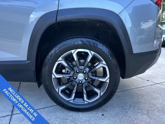 2025 GMC Terrain Elevation photo 11