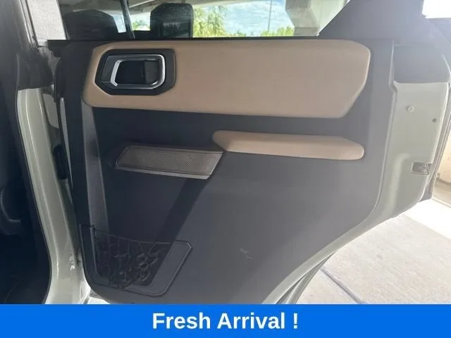 2023 Ford Bronco Base photo 14