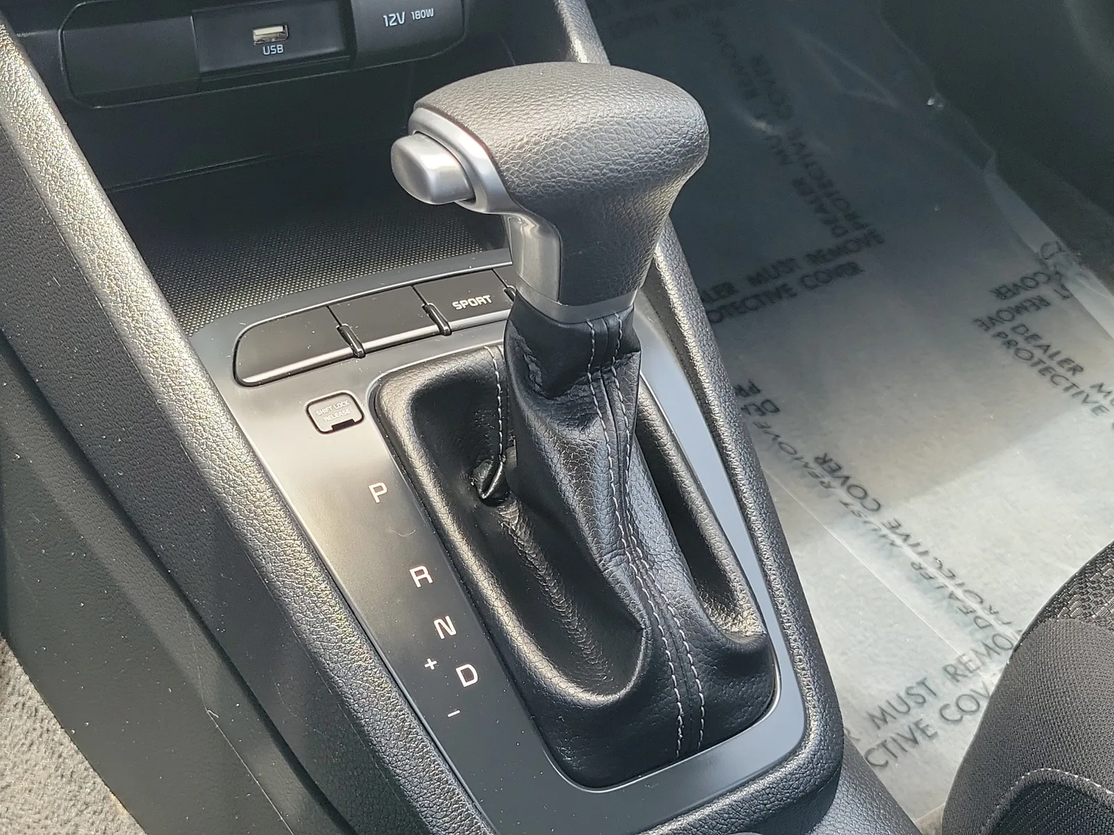 2022 Kia Rio 5-Door S photo 32