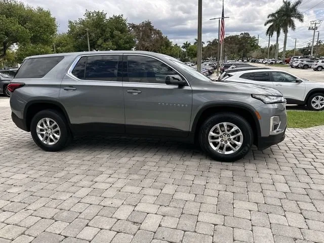 2023 Chevrolet Traverse LS photo 15