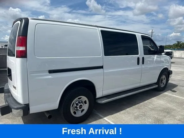 2019 GMC Savana Cargo 2500 VAN 2500 RWD 135" photo 15