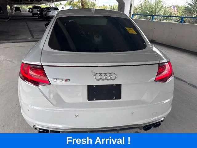 2018 Audi TTS 2DR CPE 2.0 TFSI photo 16