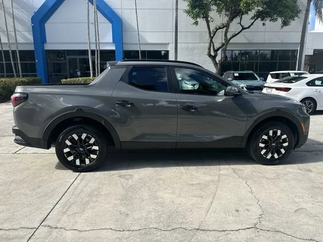 2025 Hyundai Santa Cruz SEL photo 16