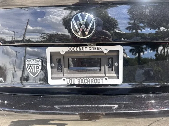 2024 Volkswagen Jetta SE photo 13