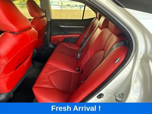 2023 Toyota Camry XSE photo 3