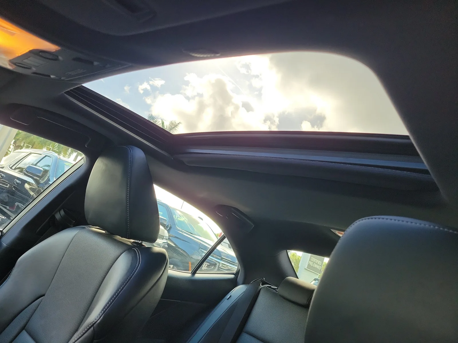 2020 Lexus IS IS 300 F SPORT photo 25