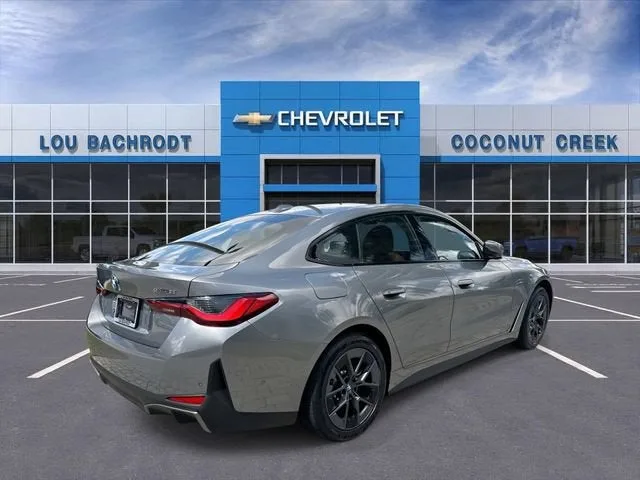 2023 BMW i4 eDrive35 photo 8
