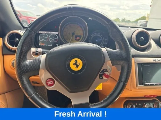 2010 Ferrari California 2DR CONV photo 3
