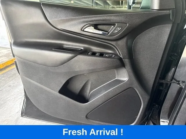 2022 Chevrolet Equinox LT photo 12