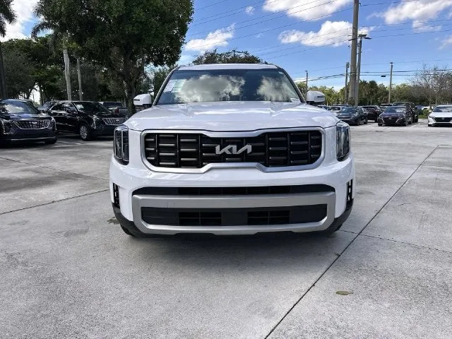 2023 Kia Telluride S photo 19