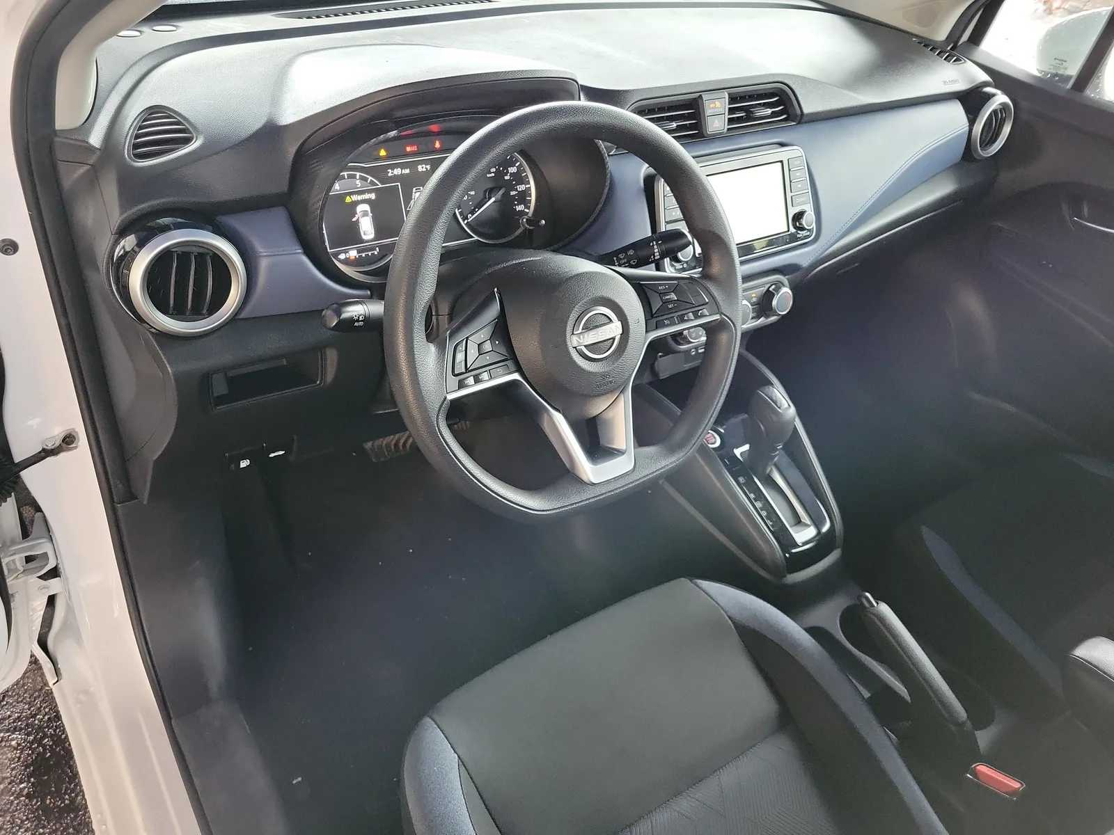 2024 Nissan Versa SV photo 12