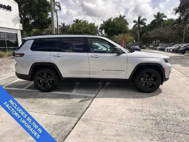 2023 Jeep Grand Cherokee L Altitude photo 14