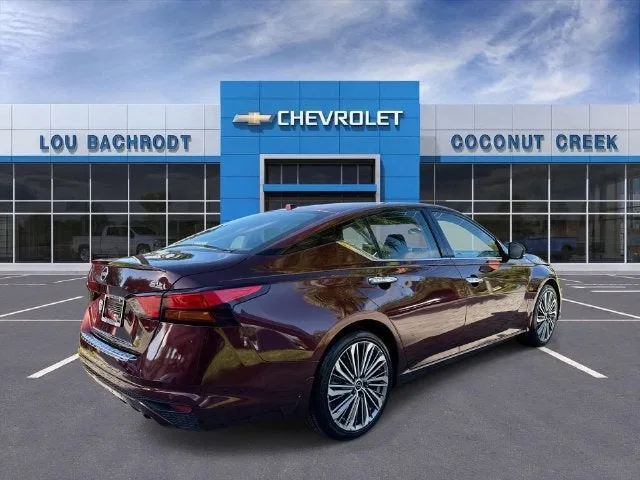 2023 Nissan Altima 2.5 SL photo 8