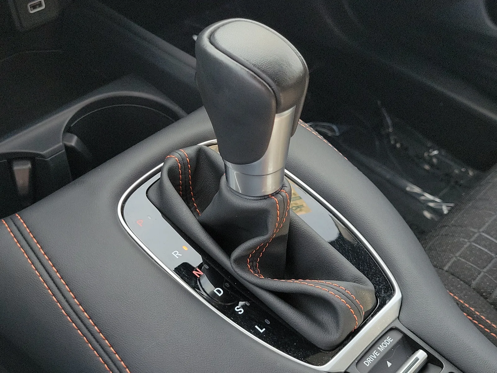 2025 Honda HR-V Sport photo 30