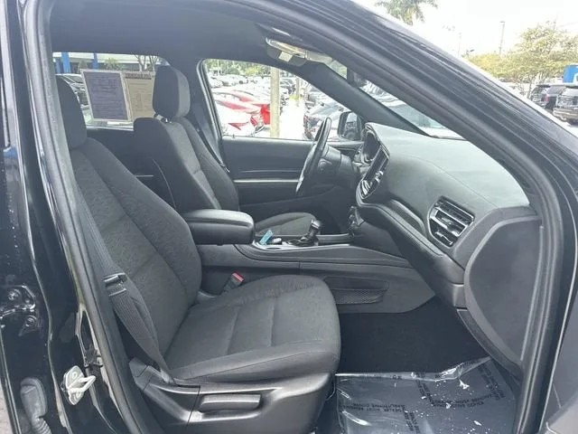 2023 Dodge Durango SXT photo 29