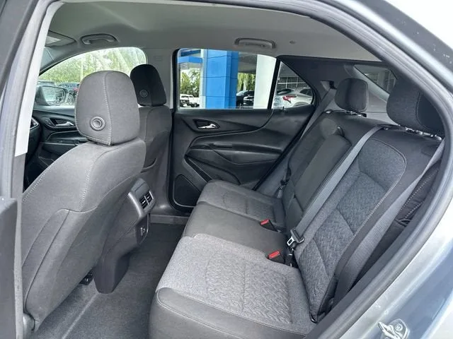 2024 Chevrolet Equinox LT photo 27