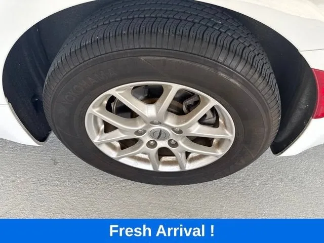 2025 Chrysler Pacifica Select photo 18
