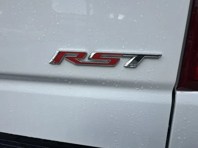 2023 Chevrolet Silverado 1500 RST photo 39