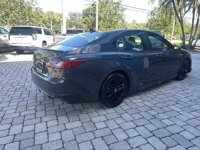 2025 Toyota Camry LE photo 38