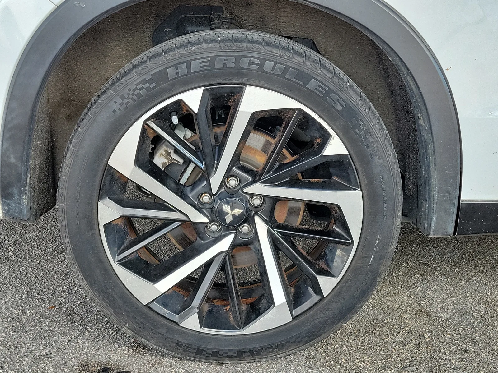 2022 Mitsubishi Outlander SEL photo 2