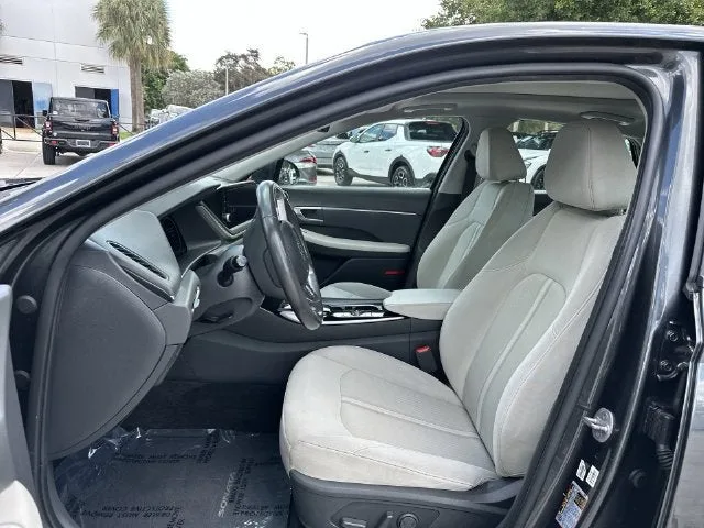 2023 Hyundai Sonata SEL photo 30