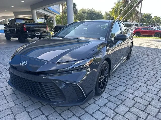 2025 Toyota Camry LE photo 20