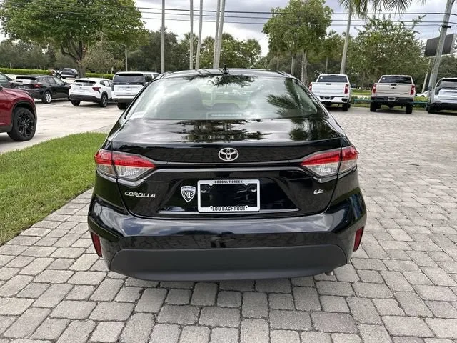 2024 Toyota Corolla LE photo 36