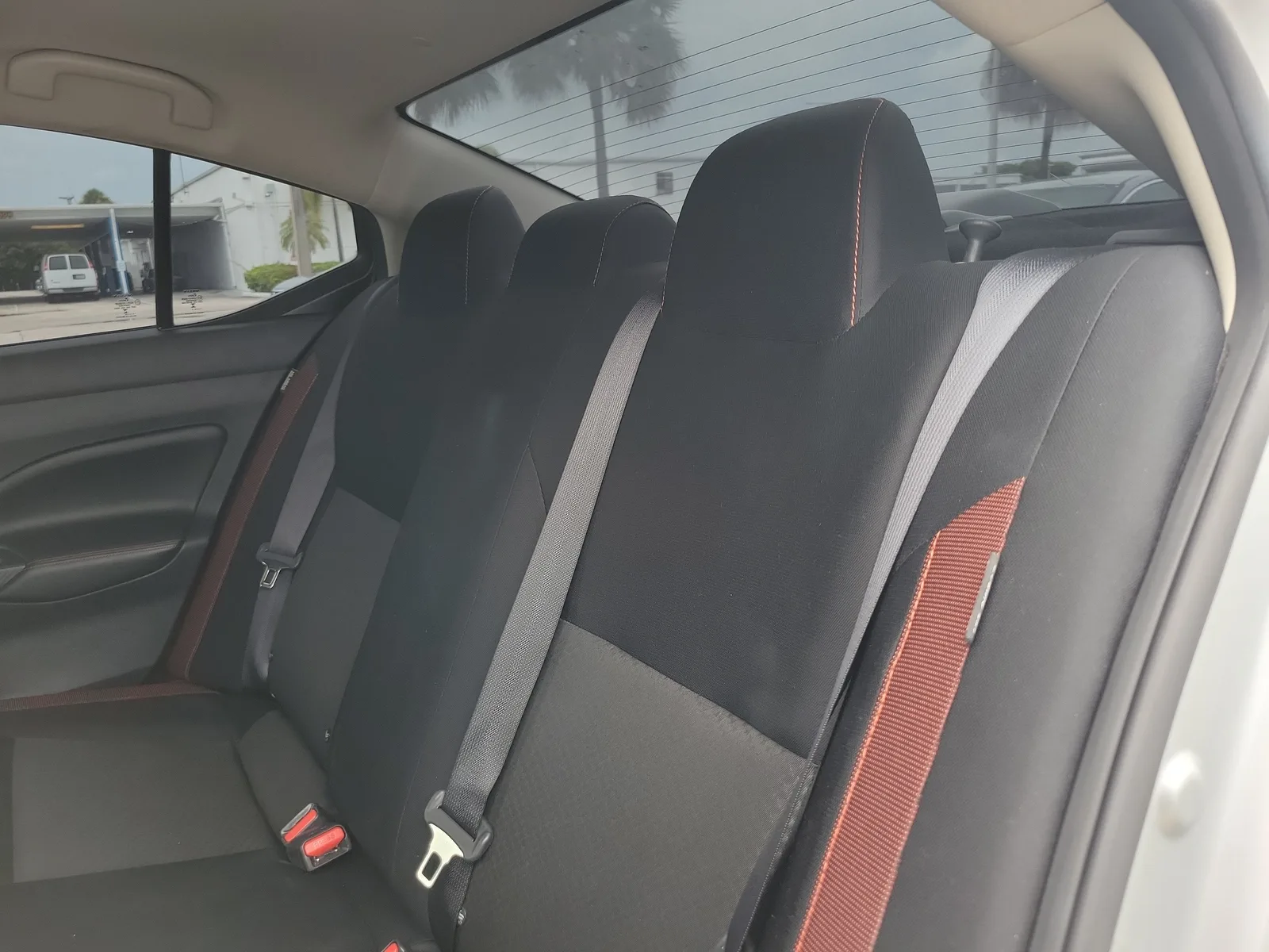 2025 Nissan Versa SR photo 10