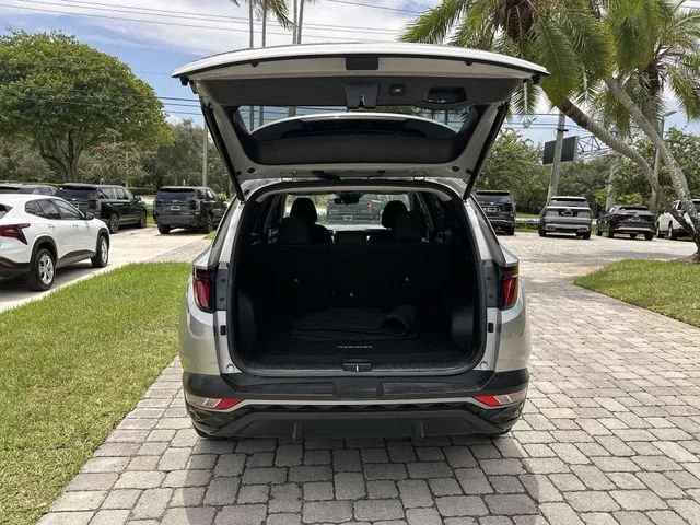 2024 Hyundai Tucson SEL photo 28