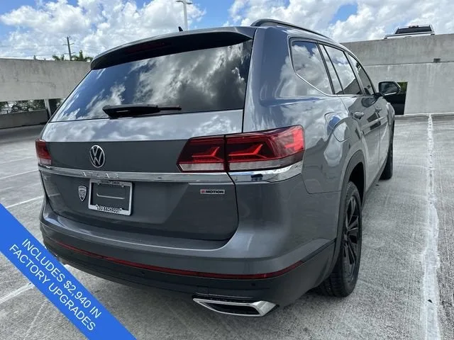 2022 Volkswagen Atlas 2.0T SE w/Technology photo 19