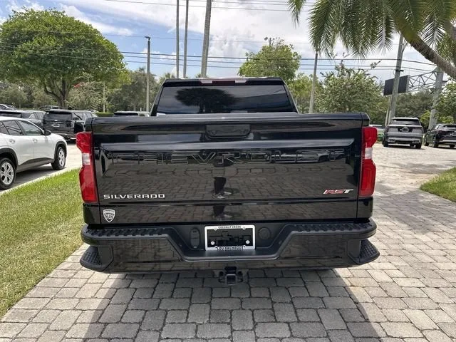 2023 Chevrolet Silverado 1500 RST photo 37