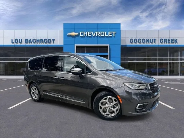 2023 Chrysler Pacifica