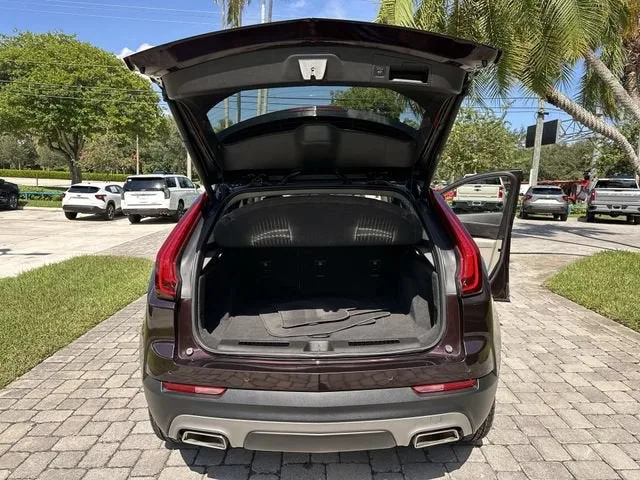 2021 Cadillac XT4 FWD Premium Luxury photo 28