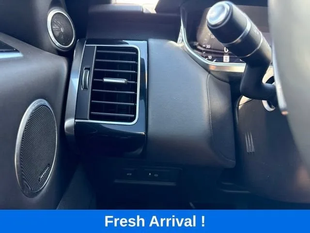 2019 Land Rover Range Rover Sport HSE Dynamic photo 9