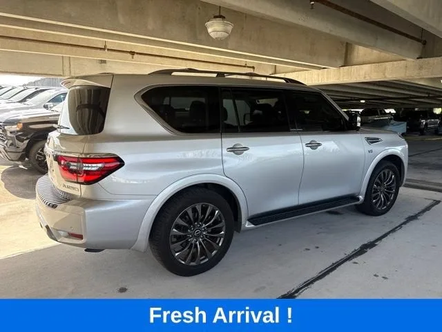 2022 Nissan Armada Platinum photo 18