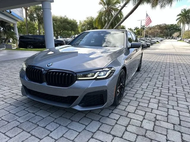 2023 BMW 5 Series 530i photo 20