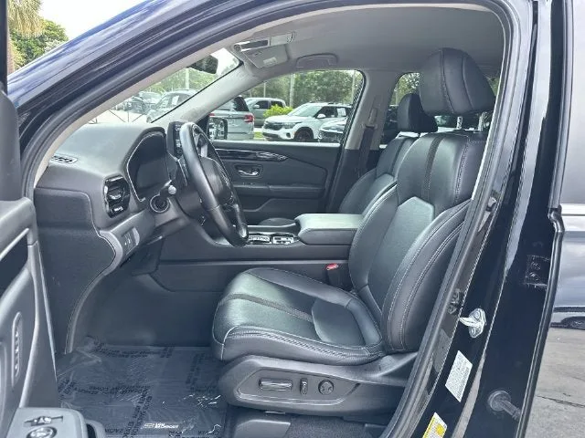 2025 Honda Pilot EX-L photo 30