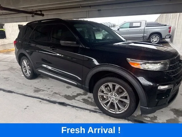 2022 Ford Explorer XLT photo 14