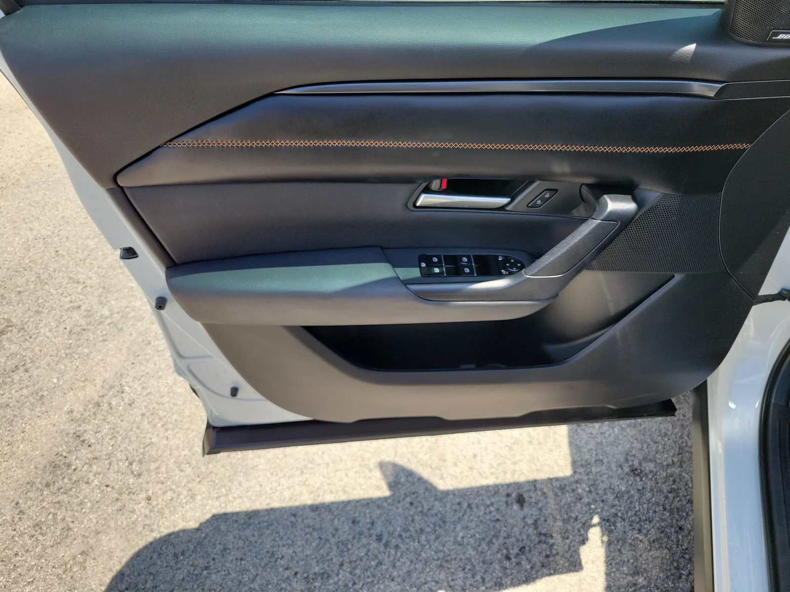 2026 Mazda CX-50 Hybrid Premium photo 24