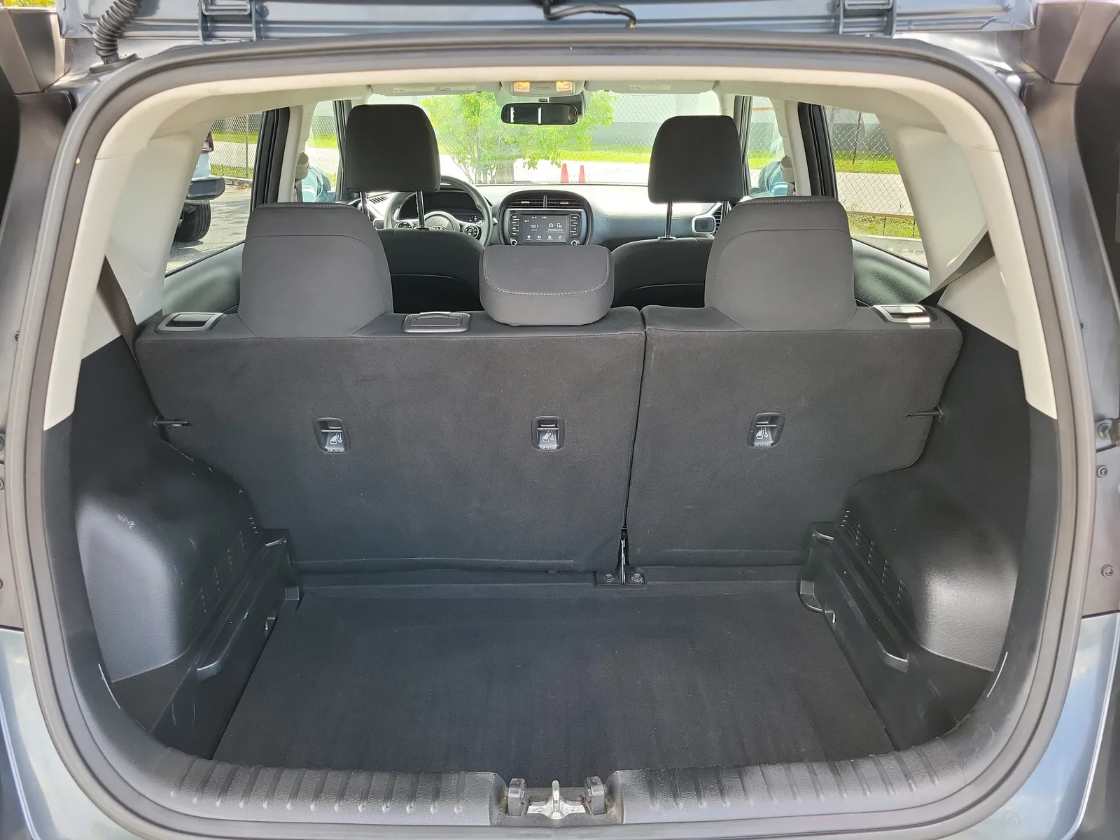 2021 Kia Soul S photo 13