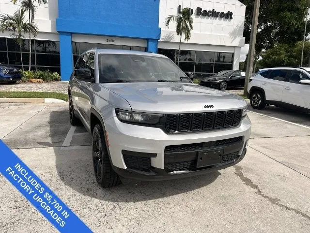 2023 Jeep Grand Cherokee L Altitude photo 17